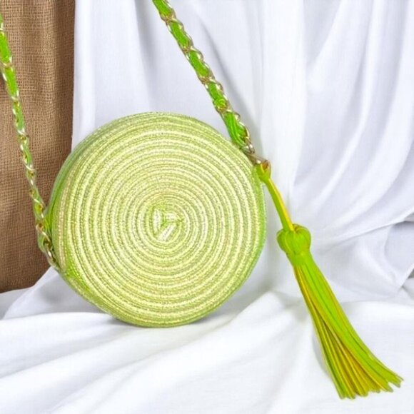 Shiraleah Chicago Round Small Crossbody Tassel Golden Chain Spring Mini Bag - Picture 10 of 17